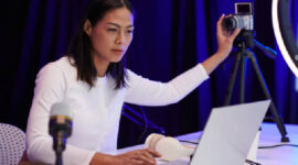 Apa Itu Kerja Content Creator? Profesi Digital yang Tak Bisa Diremehkan Lagi (Freepik)