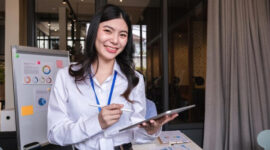 Apa Itu Kerja Sales Executive? Panduan Lengkap Tugas, Skill, dan Gaji (Freepik)